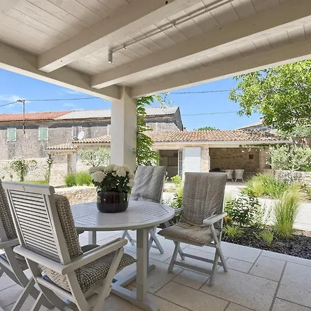 Holiday home Charlotta