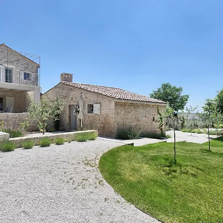 Charlotta Holiday home Porec